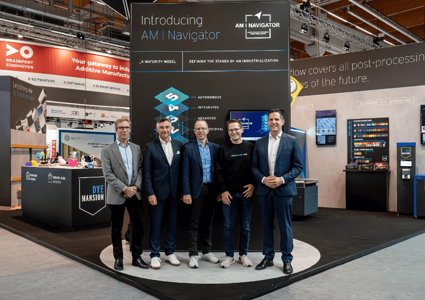 Founding members of AM I Navigator